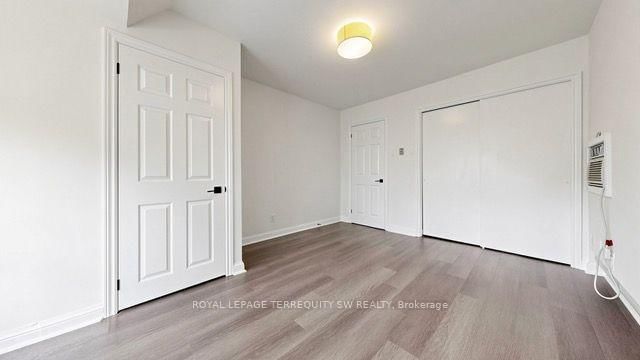 29 Winchester Street • Toronto, ON photo 31