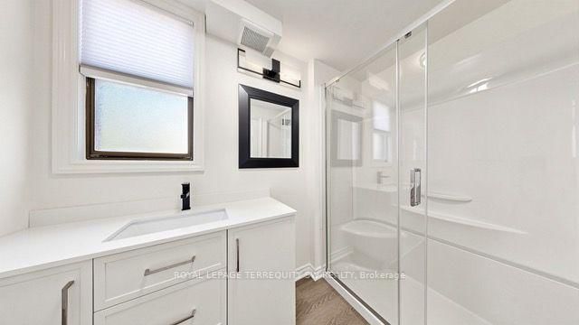 29 Winchester Street • Toronto, ON photo 33