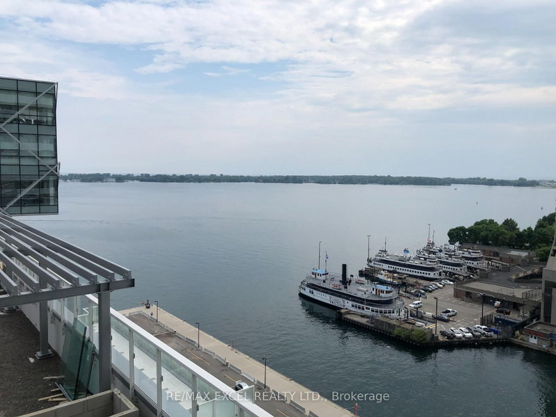 1303 - 15 Queens Quay E