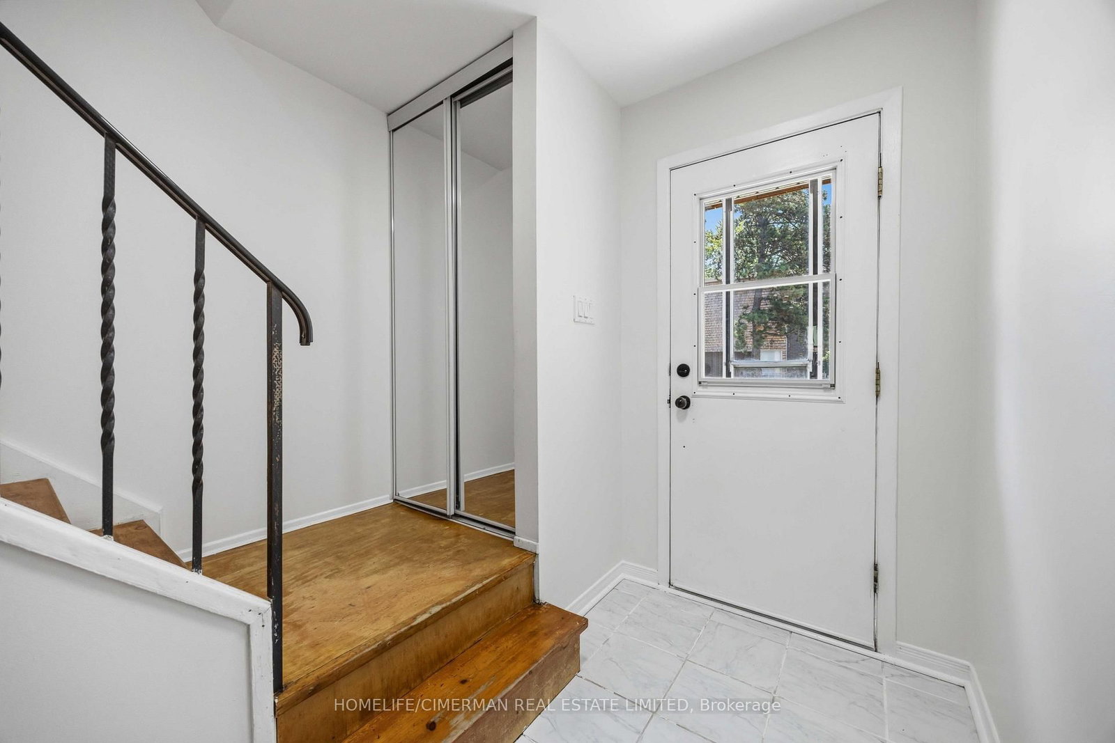 142 Thorny Vineway Toronto,ON M2J 4J6 — Photo 9