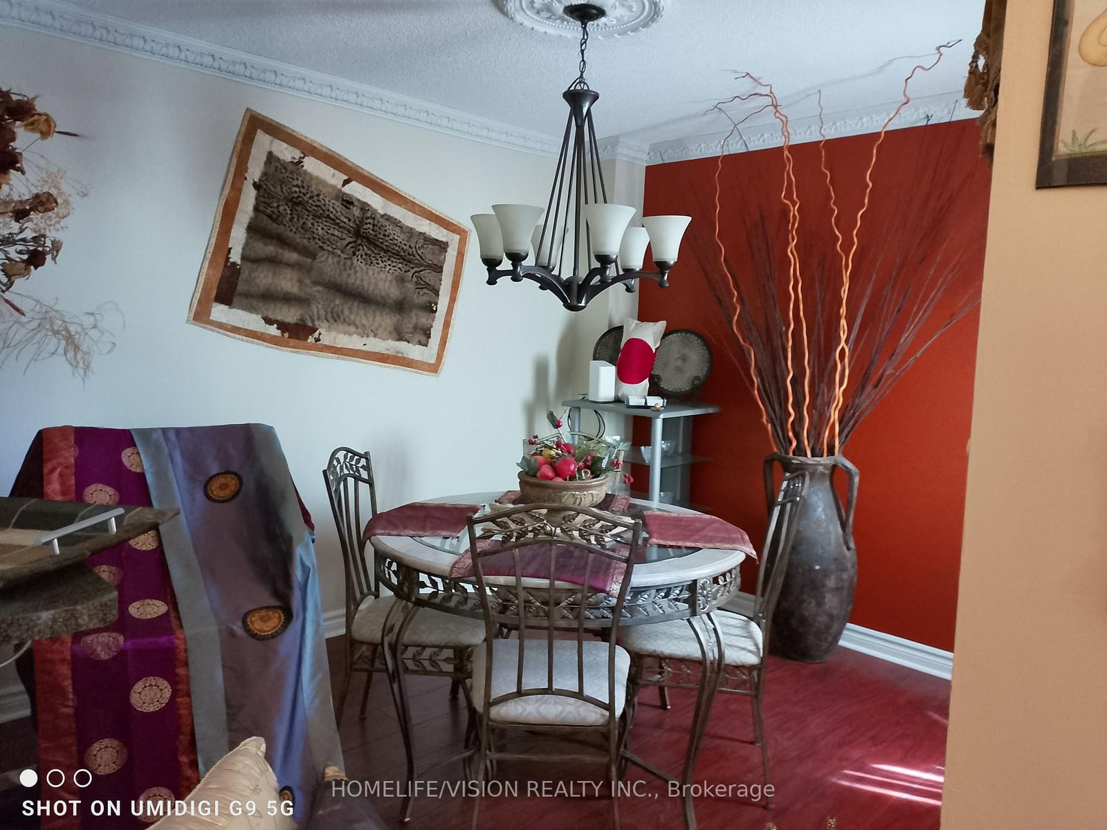 6 Laurie Shepway • Toronto, ON photo 8
