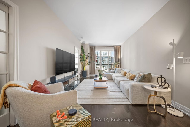 504 - 23 Rean Drive