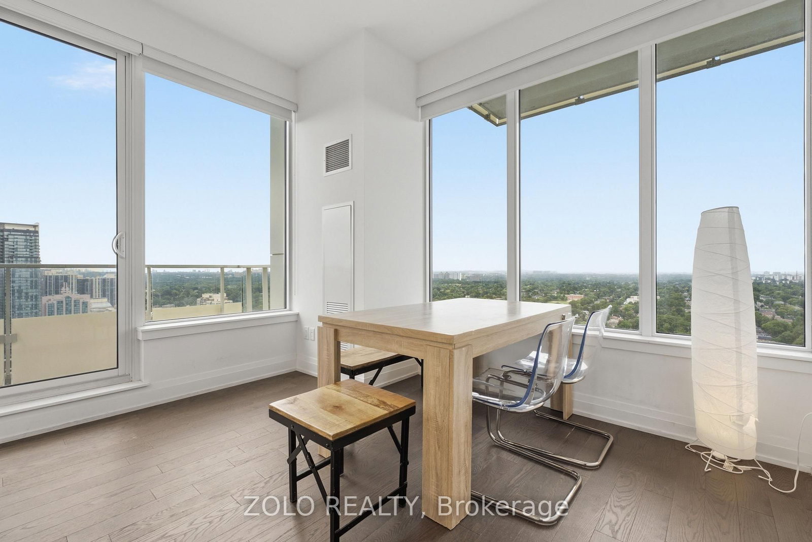 75 Canterbury Place • #PH303 • Toronto, ON photo 10