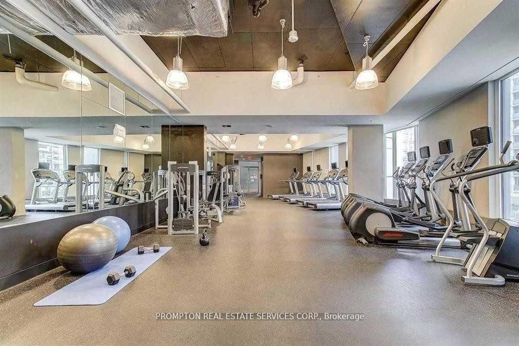 1205-70 Queens Wharf Road, Toronto, ON, photo 3