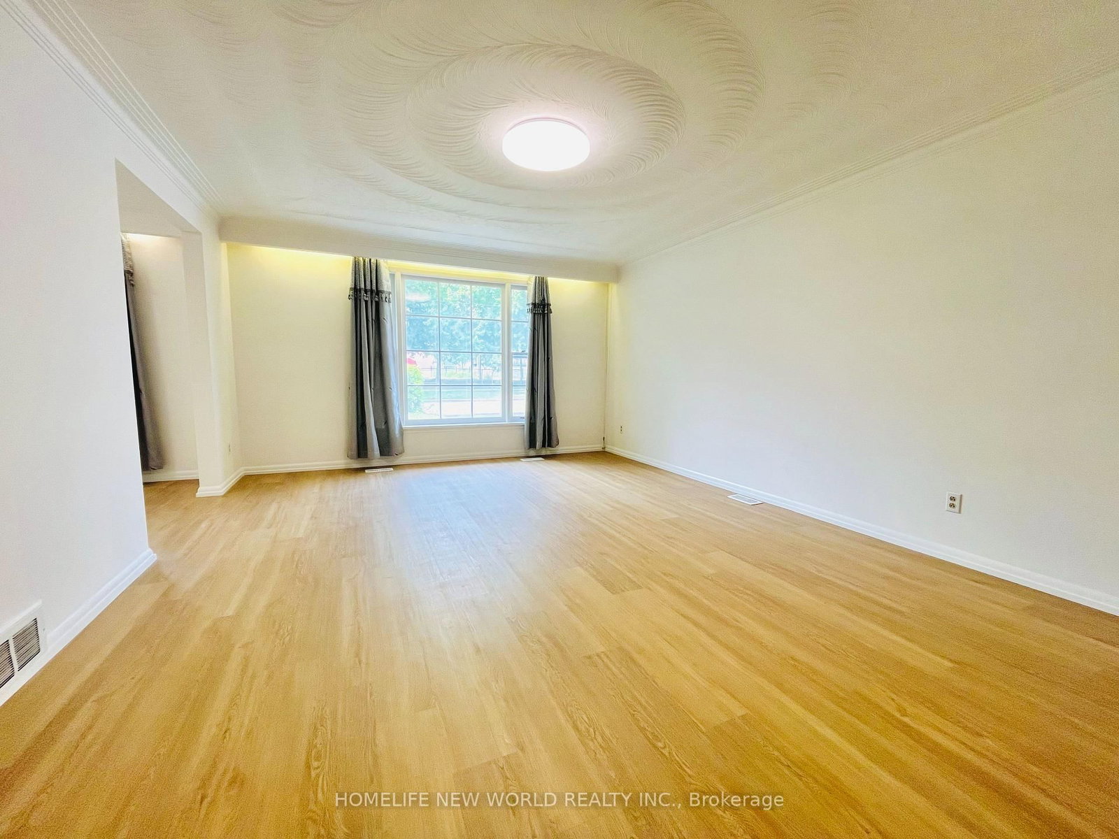 FRONT-79 MCKEE Avenue, Toronto, ON, photo 5