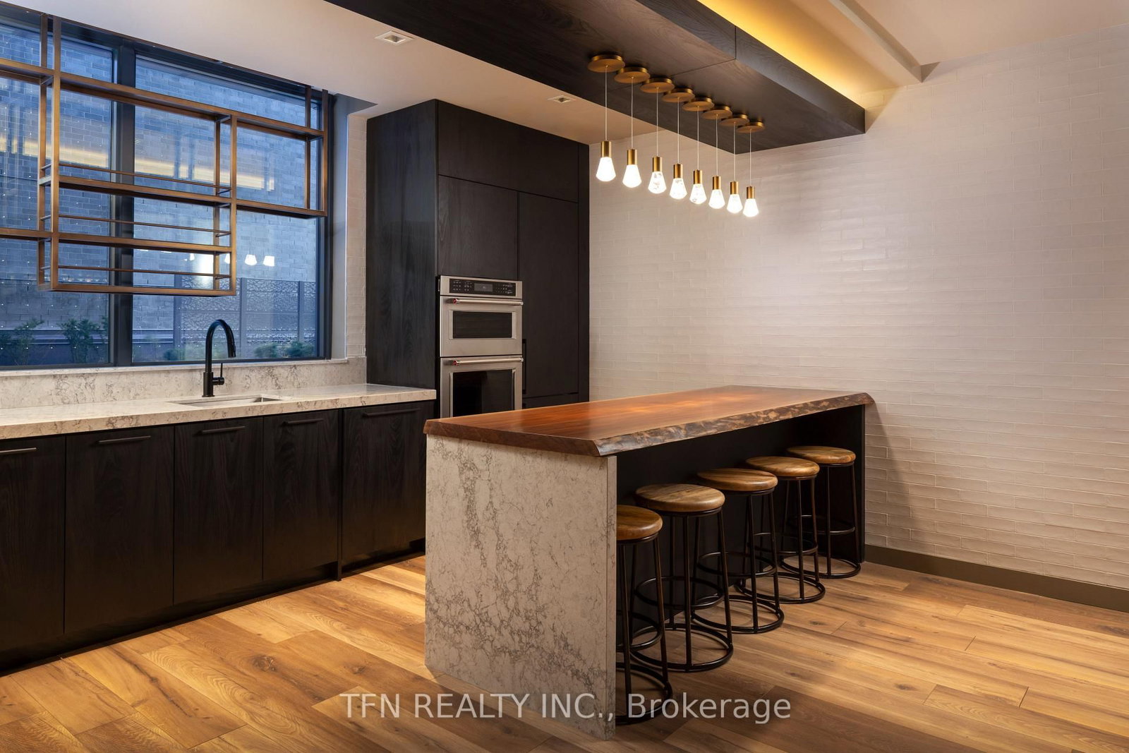 327 W King Street • #4506 • Toronto, ON photo 21