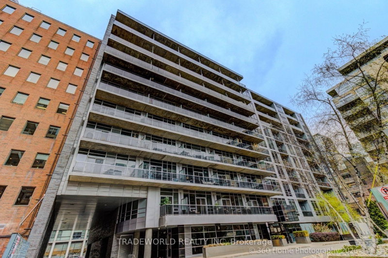 603 - 399 Adelaide Street W