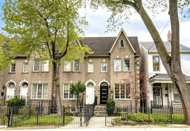UPPER 162 Claremont Street