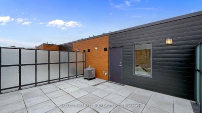 Unit 20 — 75 Curlew Drive — photo 6