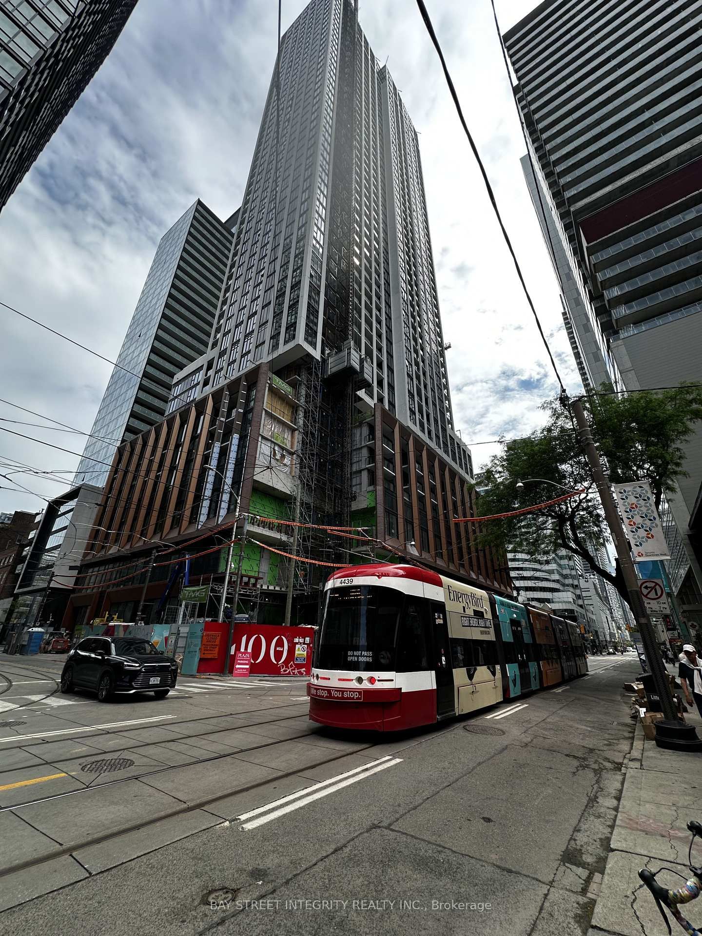 1019-400 King Street, Toronto, ON