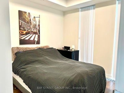 Unit 906 — 50 McCaul Street — more photos