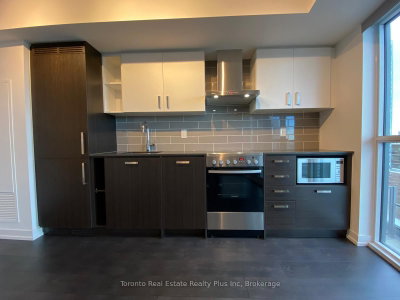 Unit 1111 — 125 Redpath Avenue — photo 2