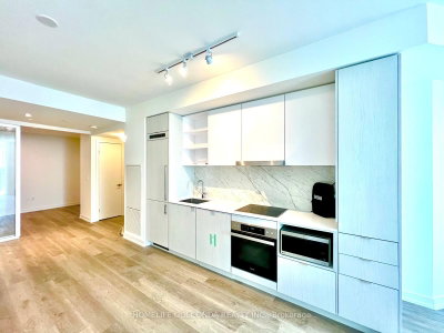 Unit 7309 — 55 Cooper Street — more photos