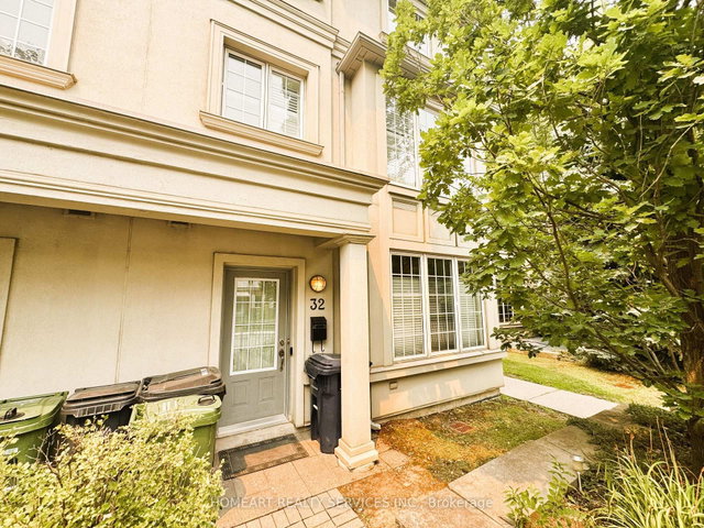 32 Glendora Avenue