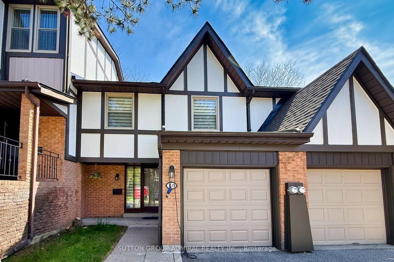 108 English Ivy Way