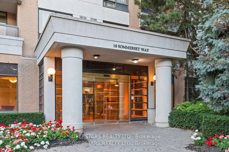 1111 - 18 Sommerset Way