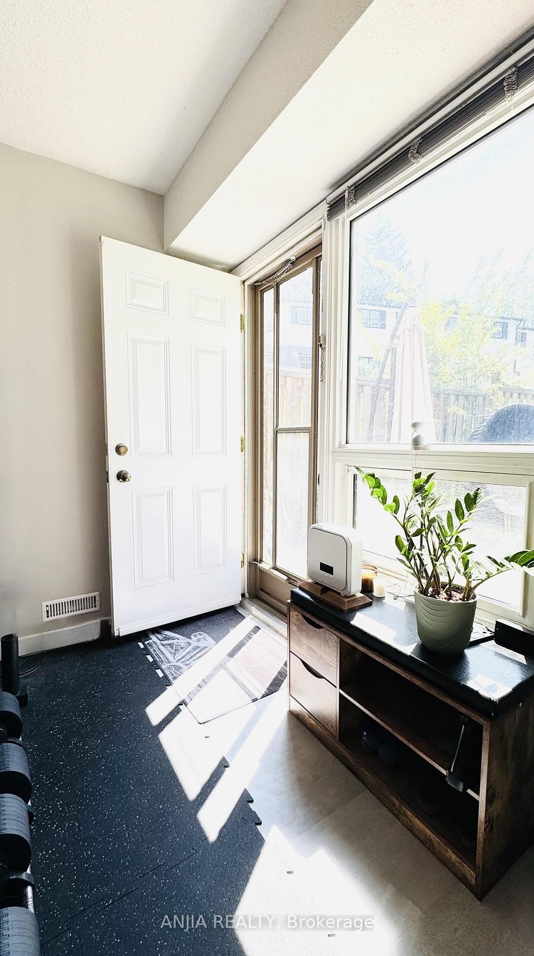 7 Purple Sageway • Toronto, ON photo 36