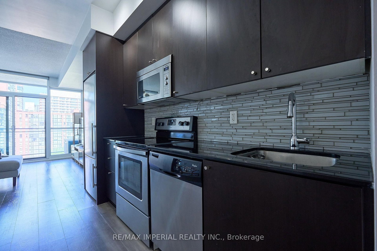 775 W King Street • #901 • Toronto, ON photo 11