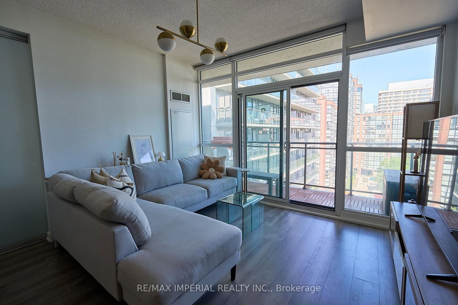 775 W King Street • #901 • Toronto, ON photo 21