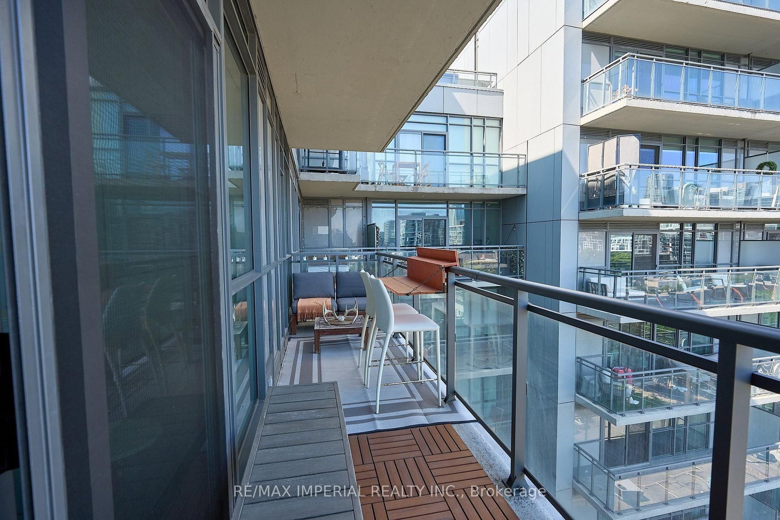 775 W King Street • #901 • Toronto, ON photo 23