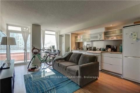 1010-4K Spadina Avenue, Toronto, ON, photo 5