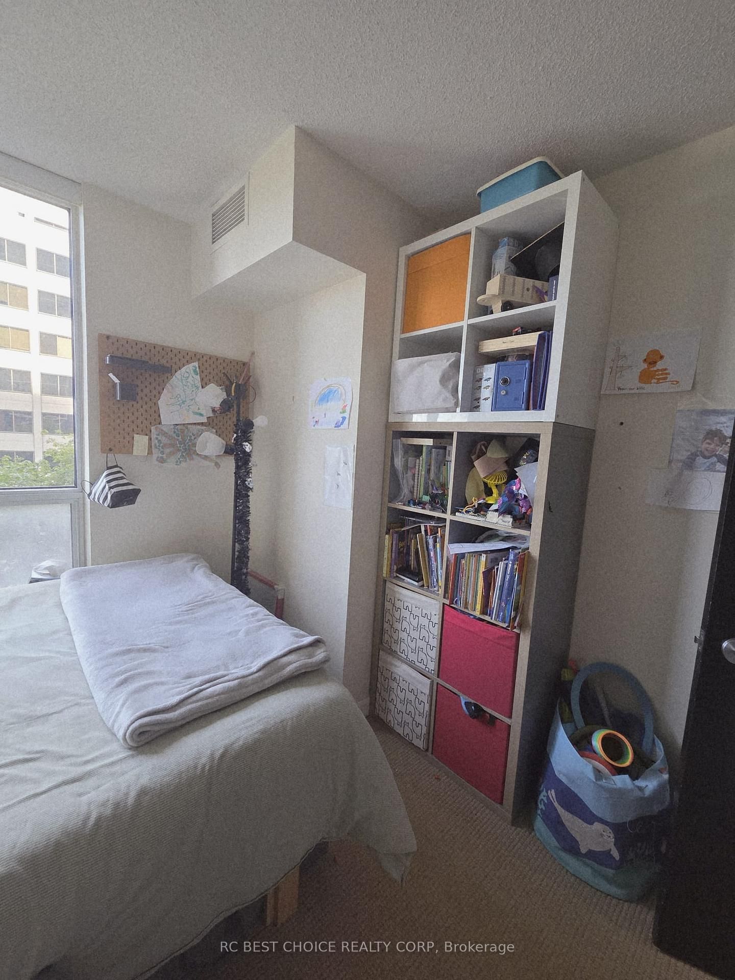 33 Sheppard Avenue • #611 • Toronto, ON photo 10
