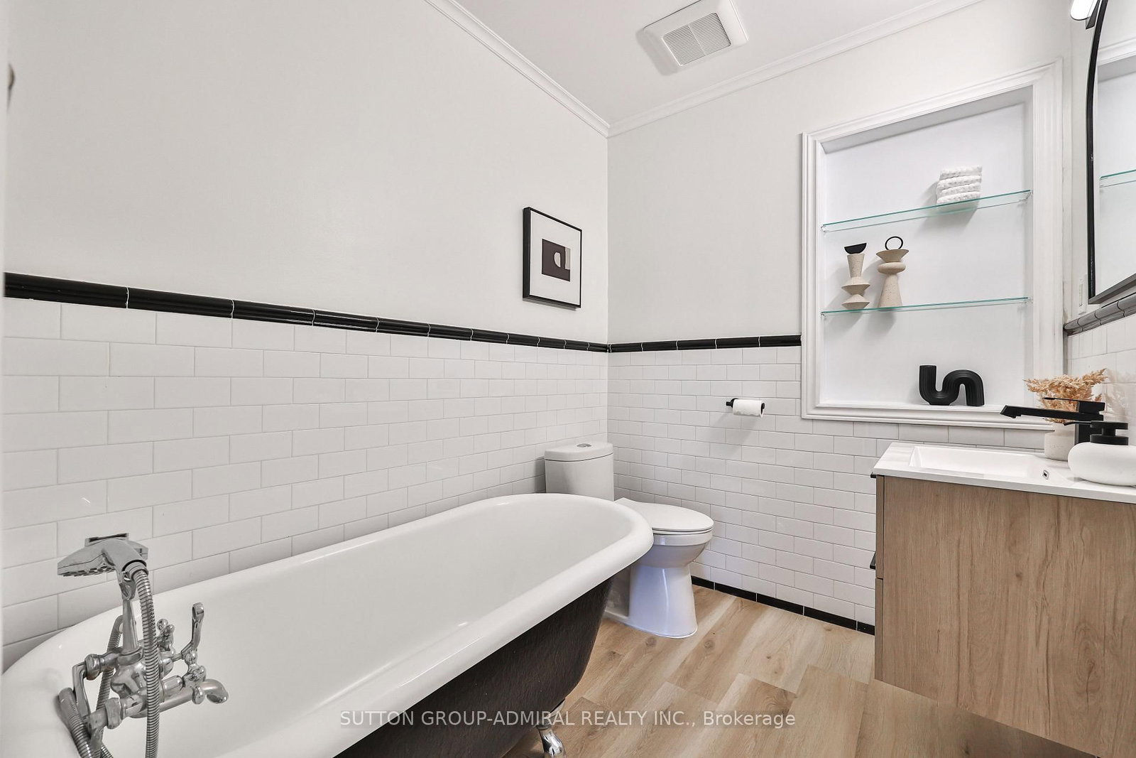 81 Yorkview Drive • Toronto, ON photo 17