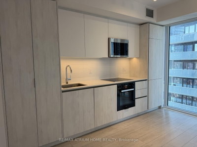 Unit 1625 — 400 King Street W — photo 2