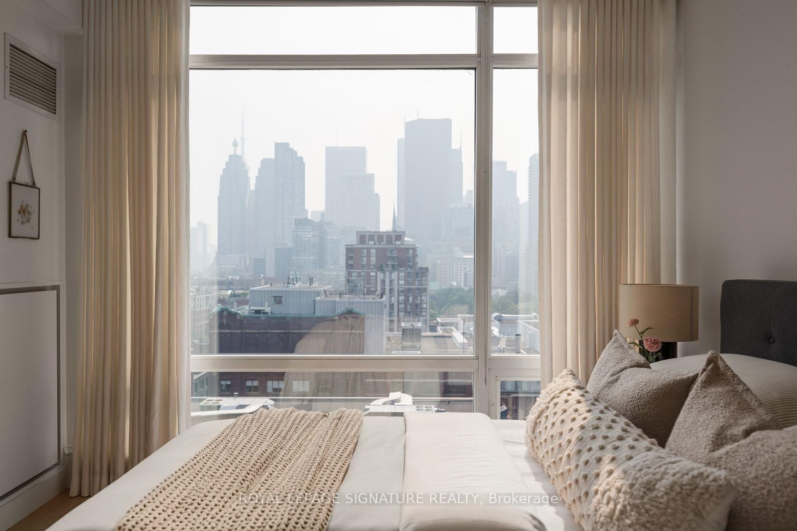 333 E Adelaide Street • #1411 • Toronto, ON photo 18