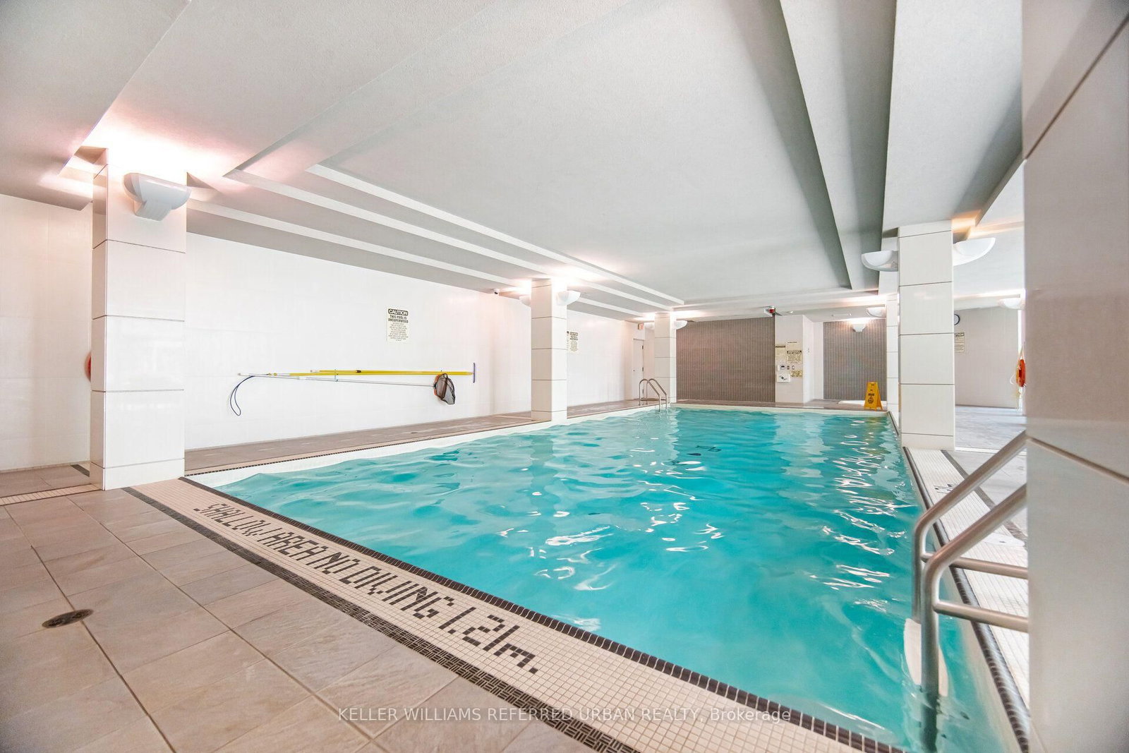 19 Grand Trunk Crescent • #3708 • Toronto, ON photo 26