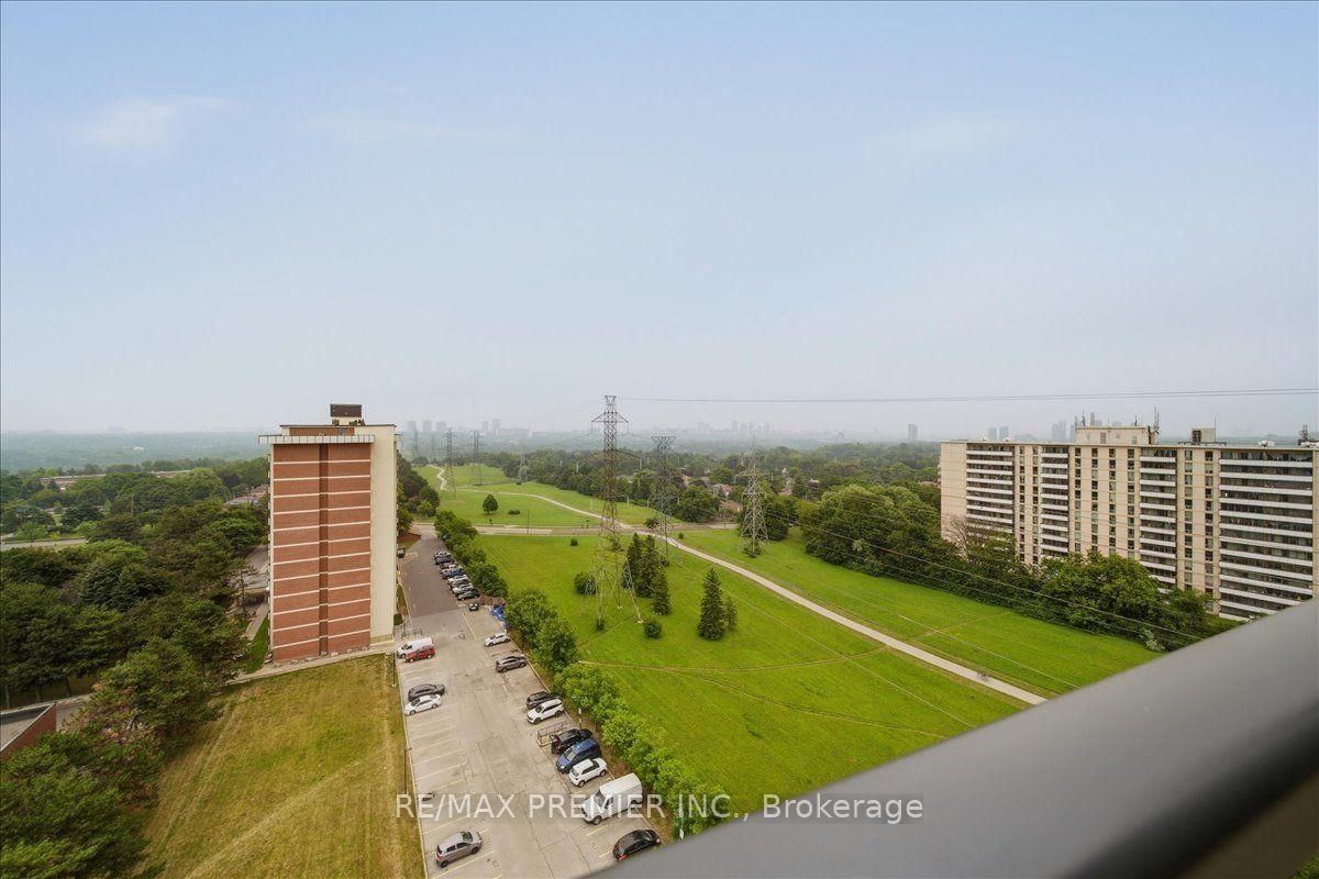 3237 Bayview Avenue • #1306 • Toronto, ON photo 26