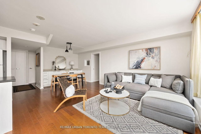 1108&1109 - 75 Dalhousie Street