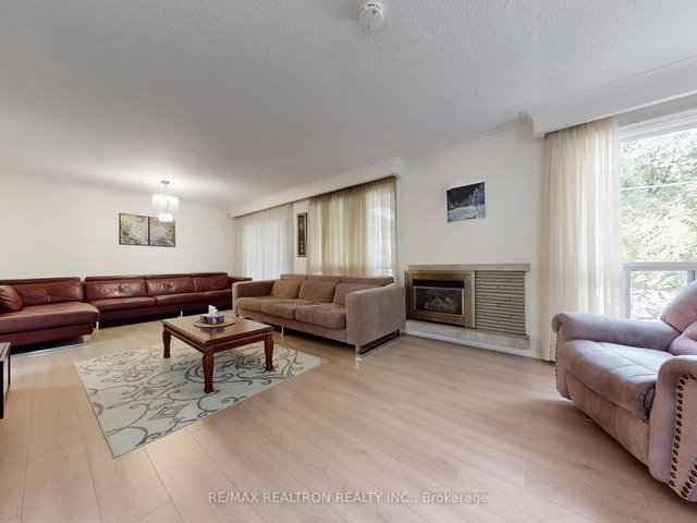 46 Palomino Crescent
