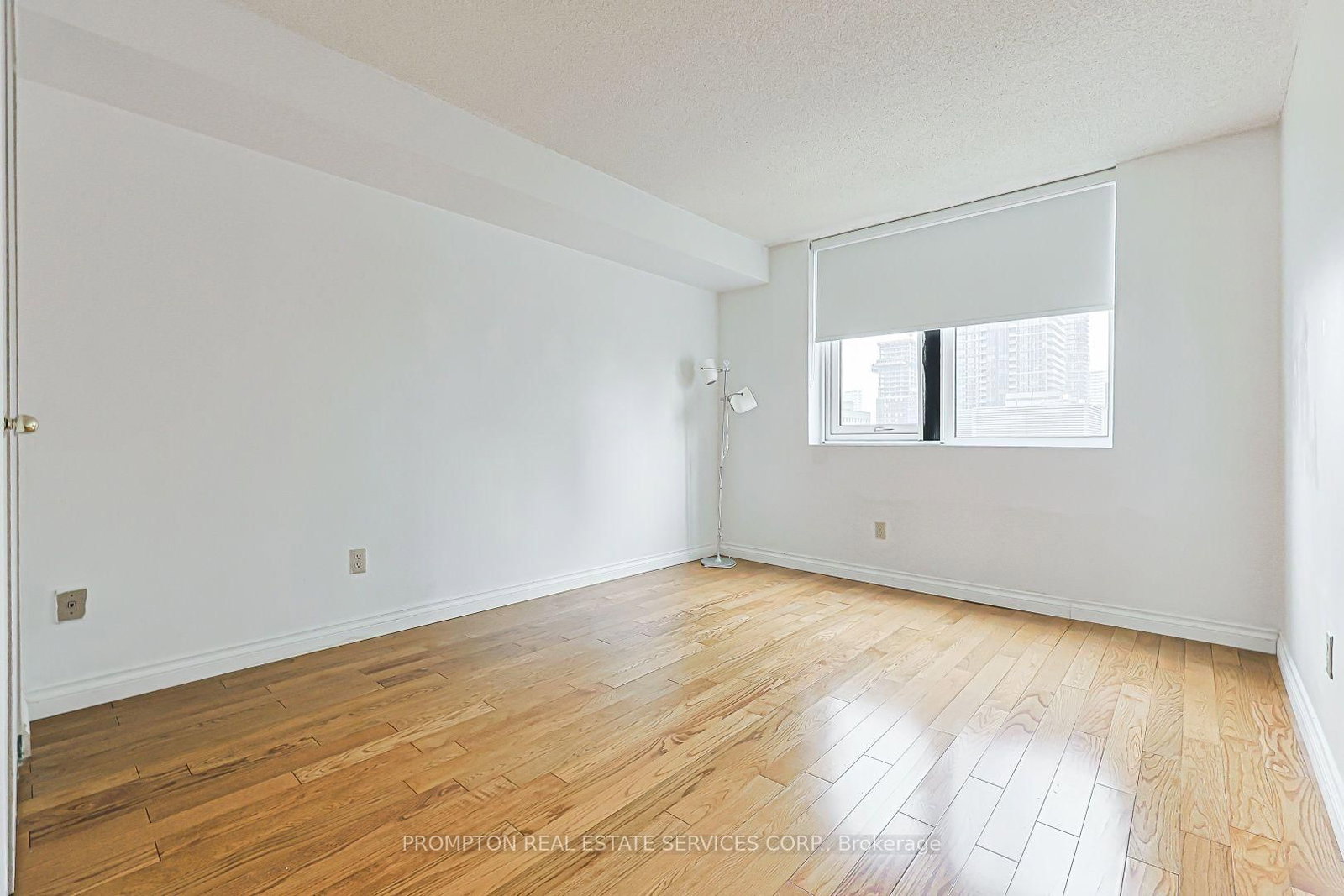 25 Grenville Street • #1705 • Toronto, ON photo 25