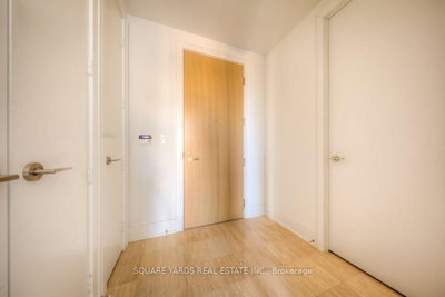 39 E Queens Quay • #302 • Toronto, ON photo 3