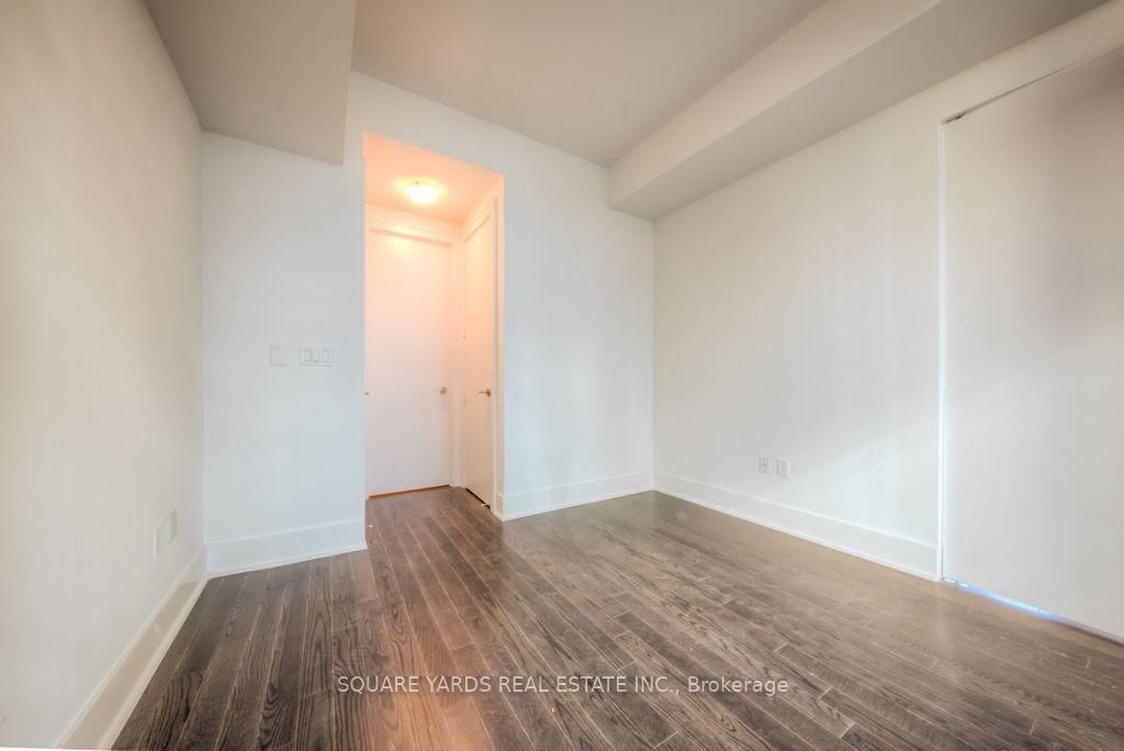 39 E Queens Quay • #302 • Toronto, ON photo 9