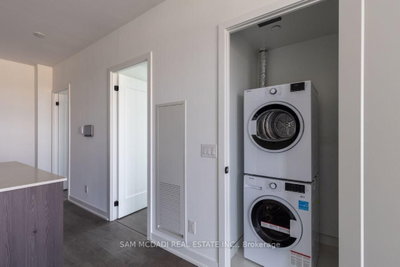 5 Defries Street • #801 • Toronto, ON