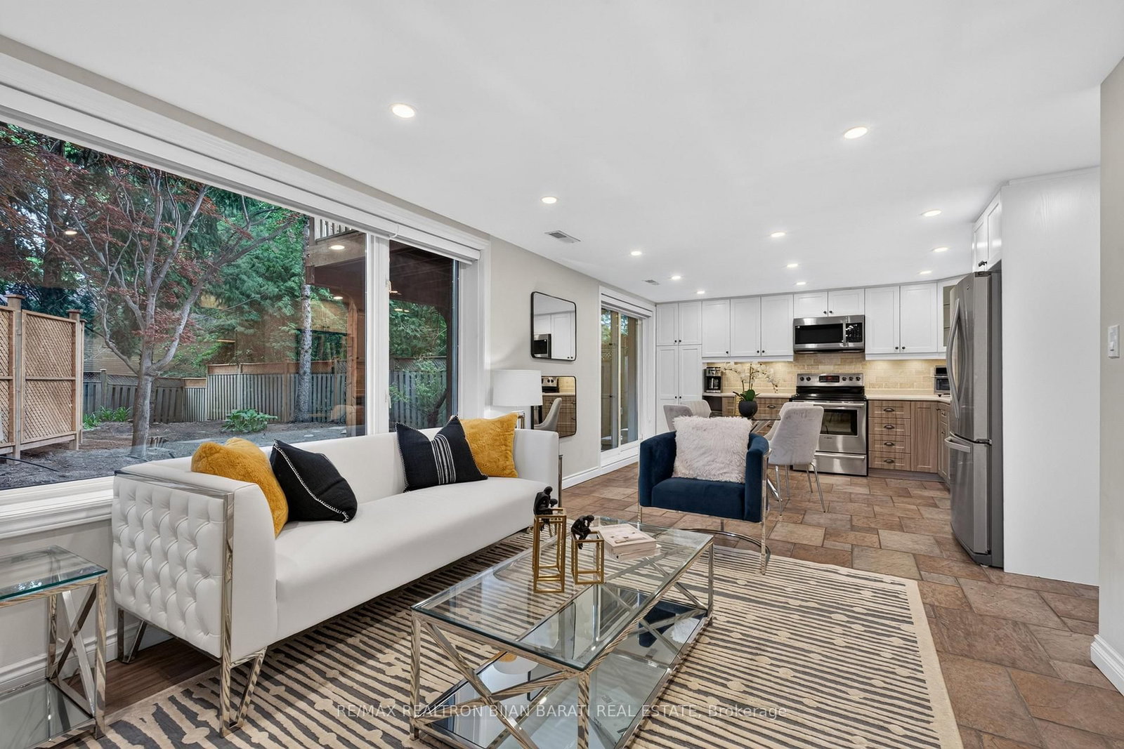 53 Sumner Heights Drive • Toronto, ON photo 32