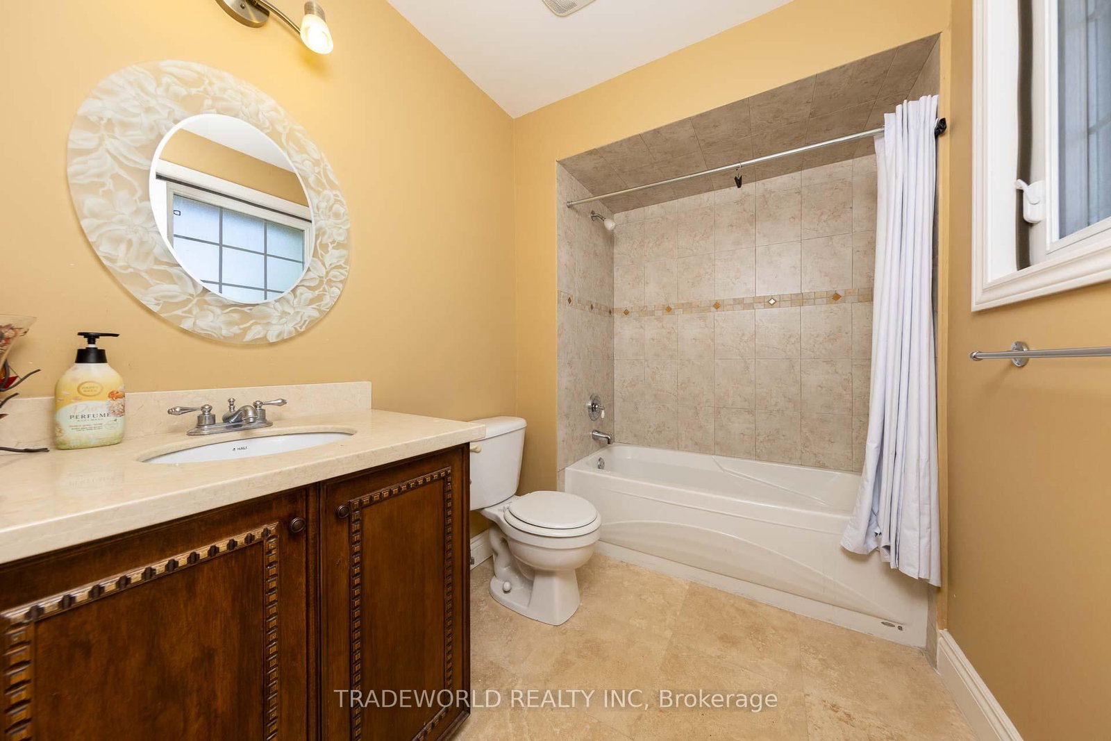 46 Winlock Park • Toronto, ON photo 27
