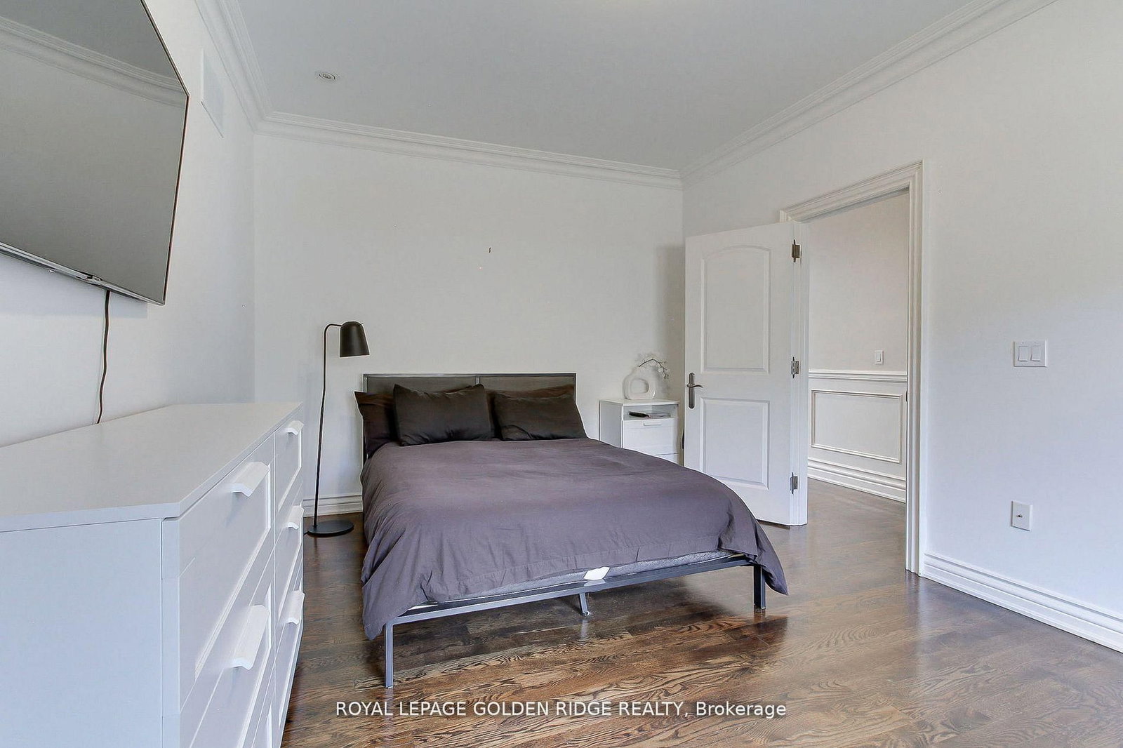 99 Bannockburn Avenue • Toronto, ON photo 21