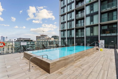 158 E Front Street • #325 • Toronto, ON
