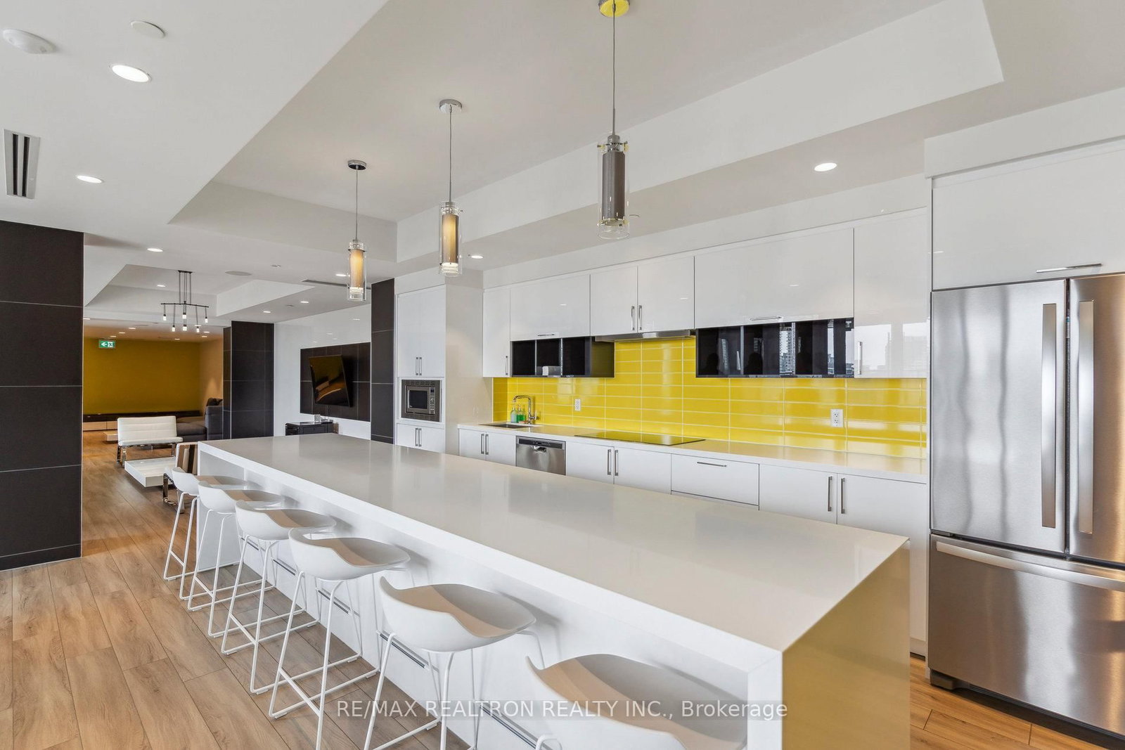 158 E Front Street • #325 • Toronto, ON photo 29
