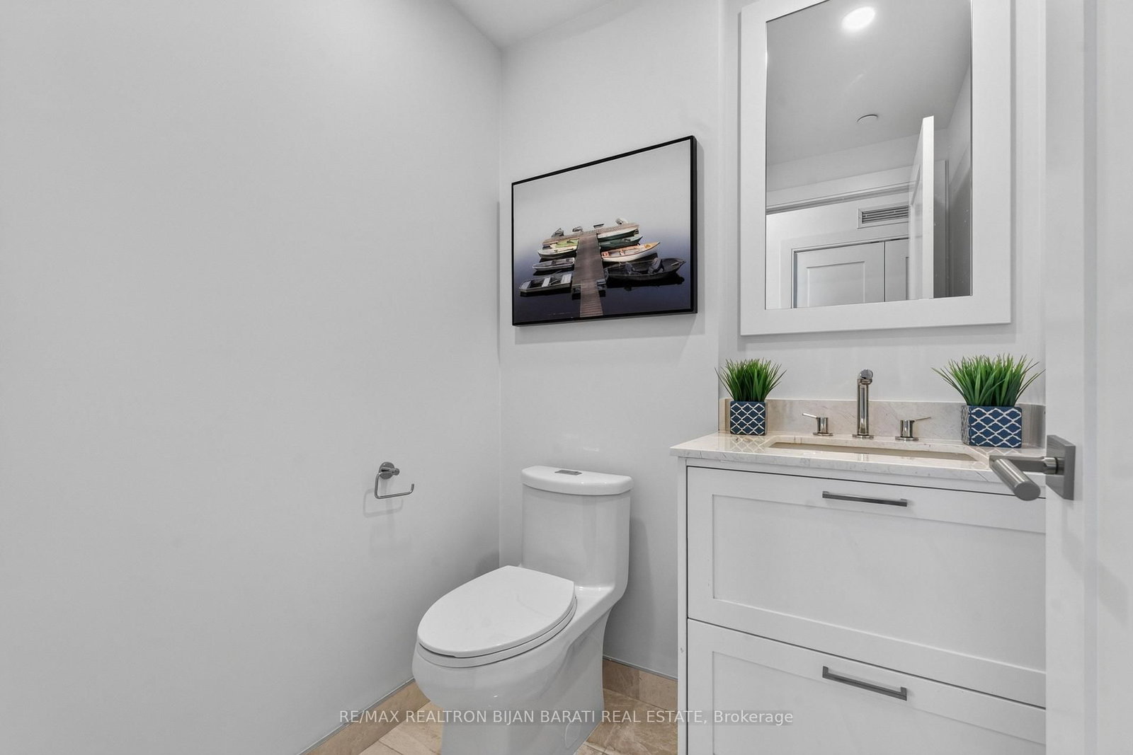 10 Inn On The Park Drive • #1903 • Toronto, ON photo 22