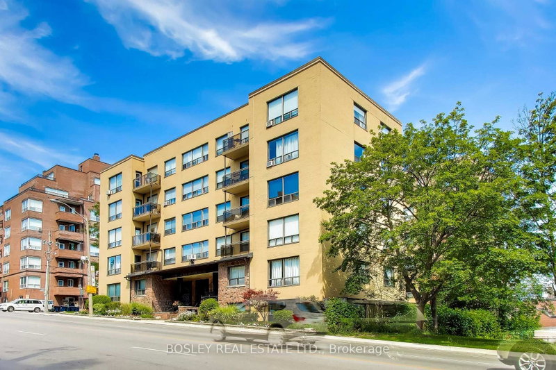 306 - 740 Eglinton Avenue W
