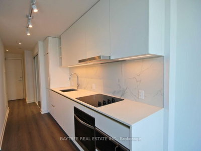 Unit 3106 — 8 Wellesley Street W — photo 2