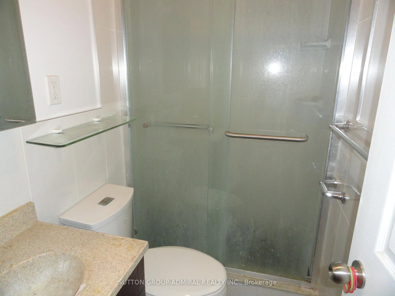 79 Baldwin Street • Toronto, ON photo 8