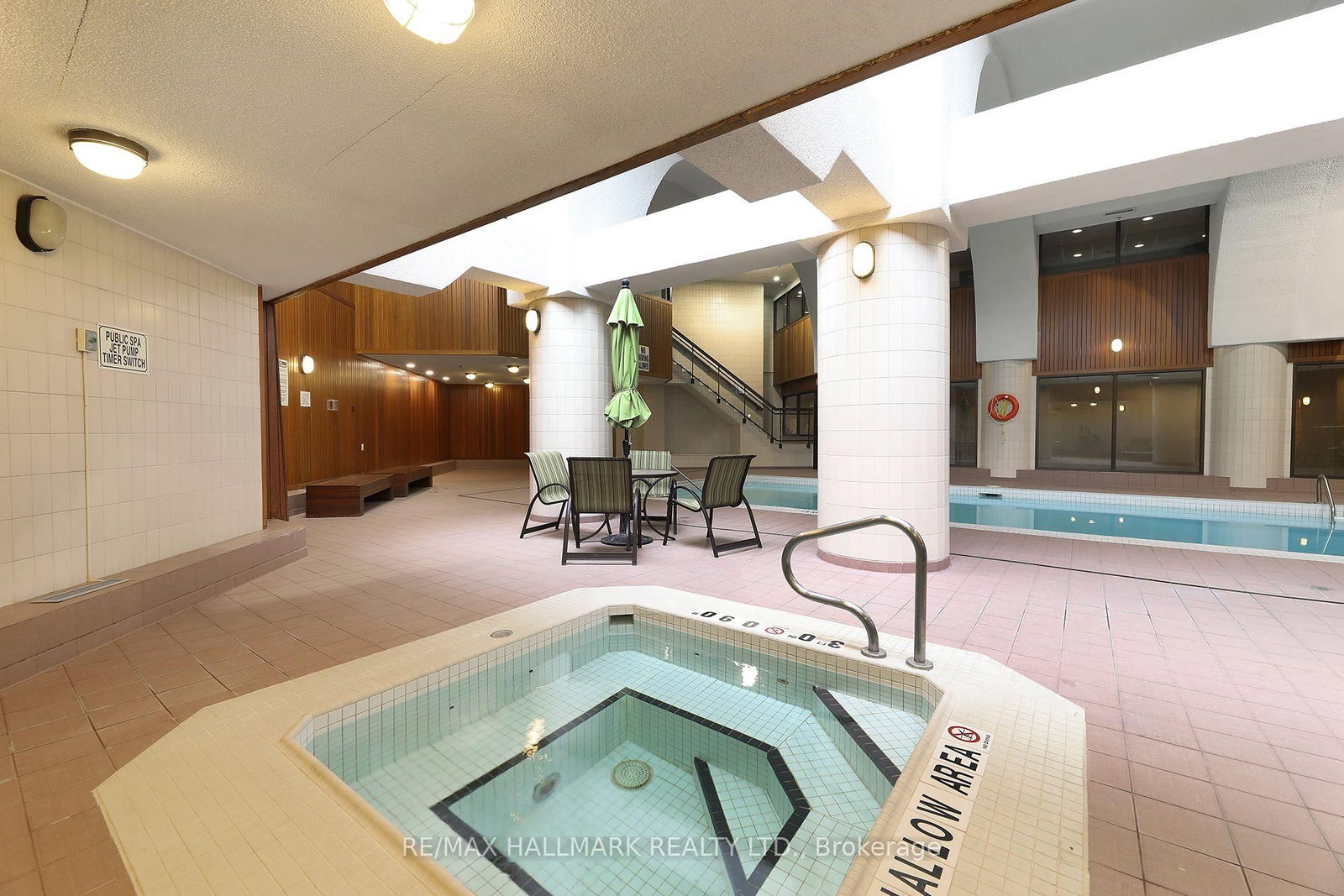 10 Kenneth Avenue • #1704 • Toronto, ON photo 36