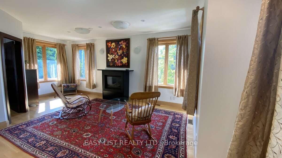 98 Burbank Drive • Toronto, ON photo 30