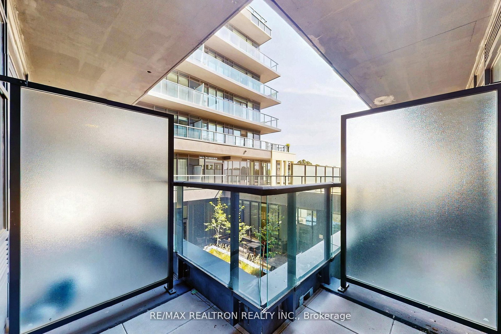 500 Dupont Street • #301 • Toronto, ON photo 33