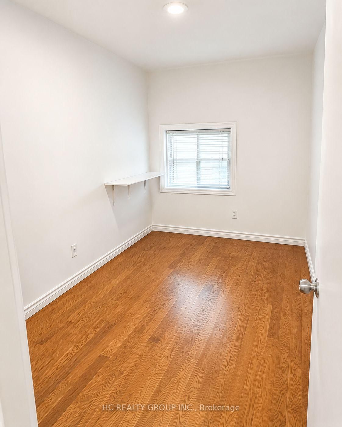 562 Bathurst Street, Toronto, ON, photo 2